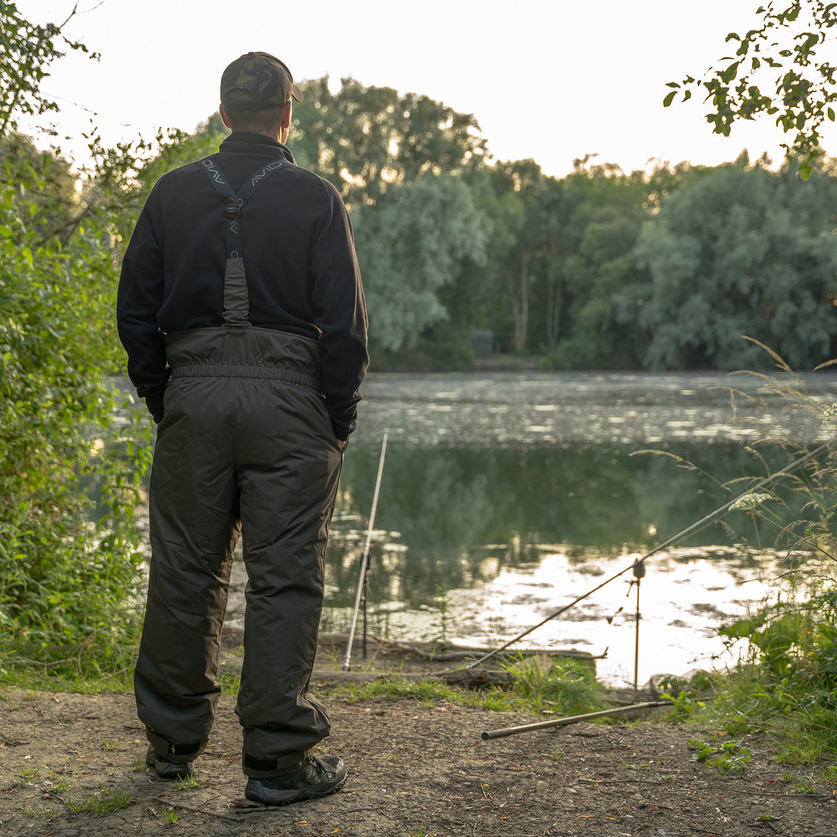 Termálny oblek Avid Carp Dvojdielny nepremokavý oblek série Arctic